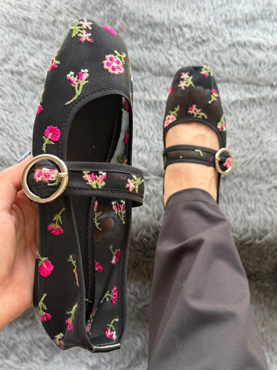 Balerina con flores - Negro