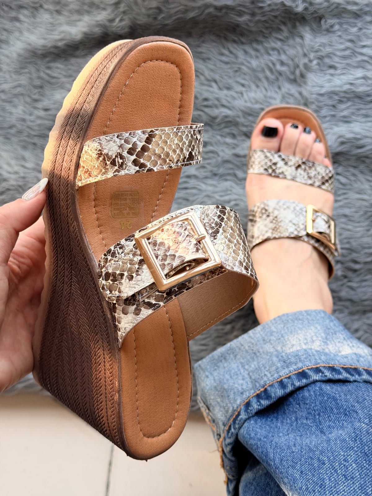 Plataforma con tira y broche - Print