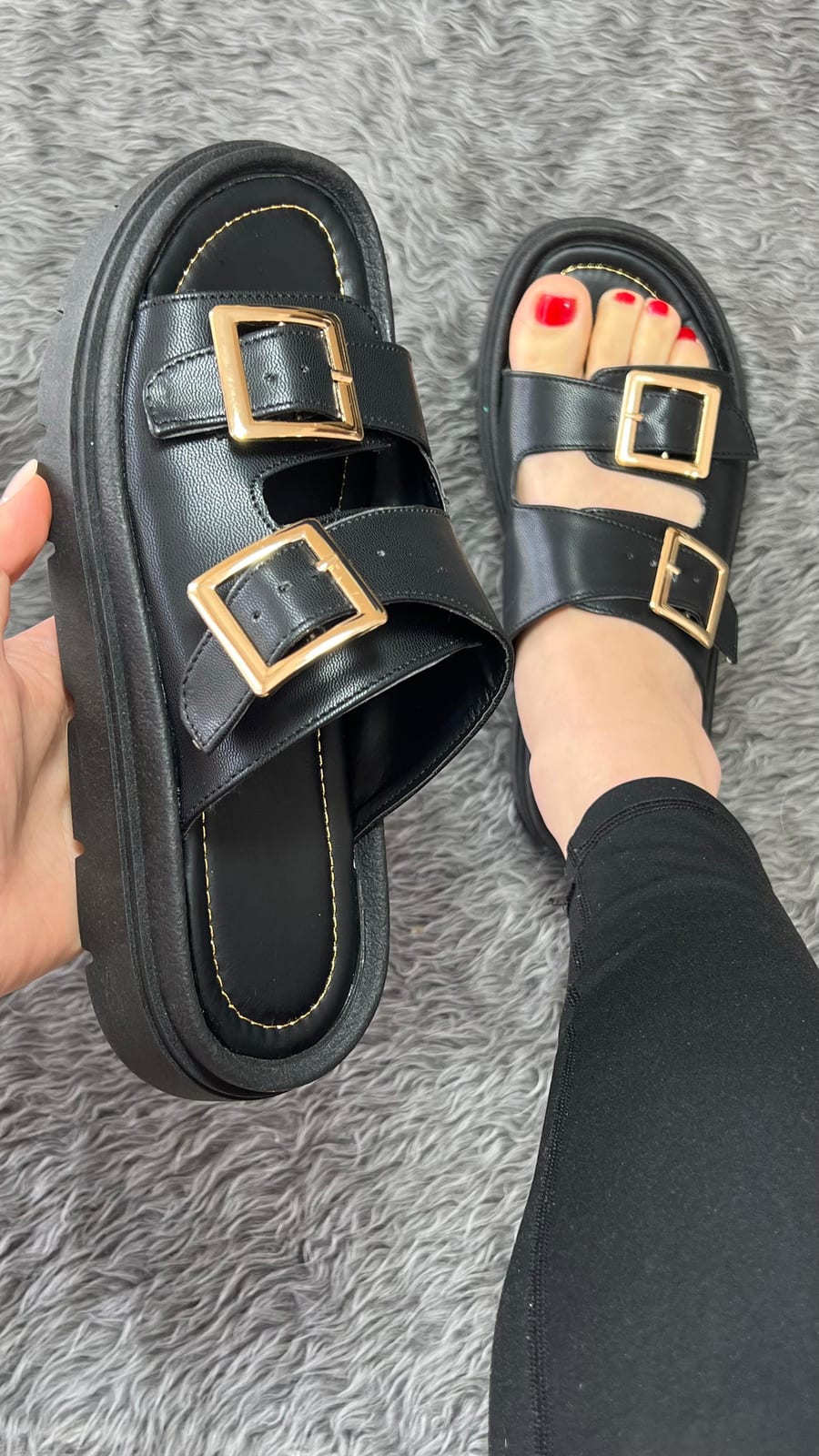 Huarache con 2 tiras y broches - Negro